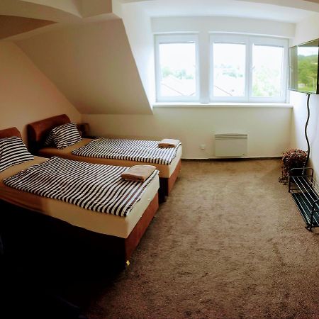 Apartmány - Na Staré radnici - Karlovy Vary Esterno foto